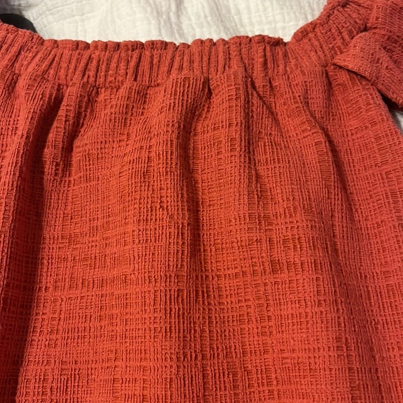 Madewell off the shoulder dress - Picture 2 of 3
